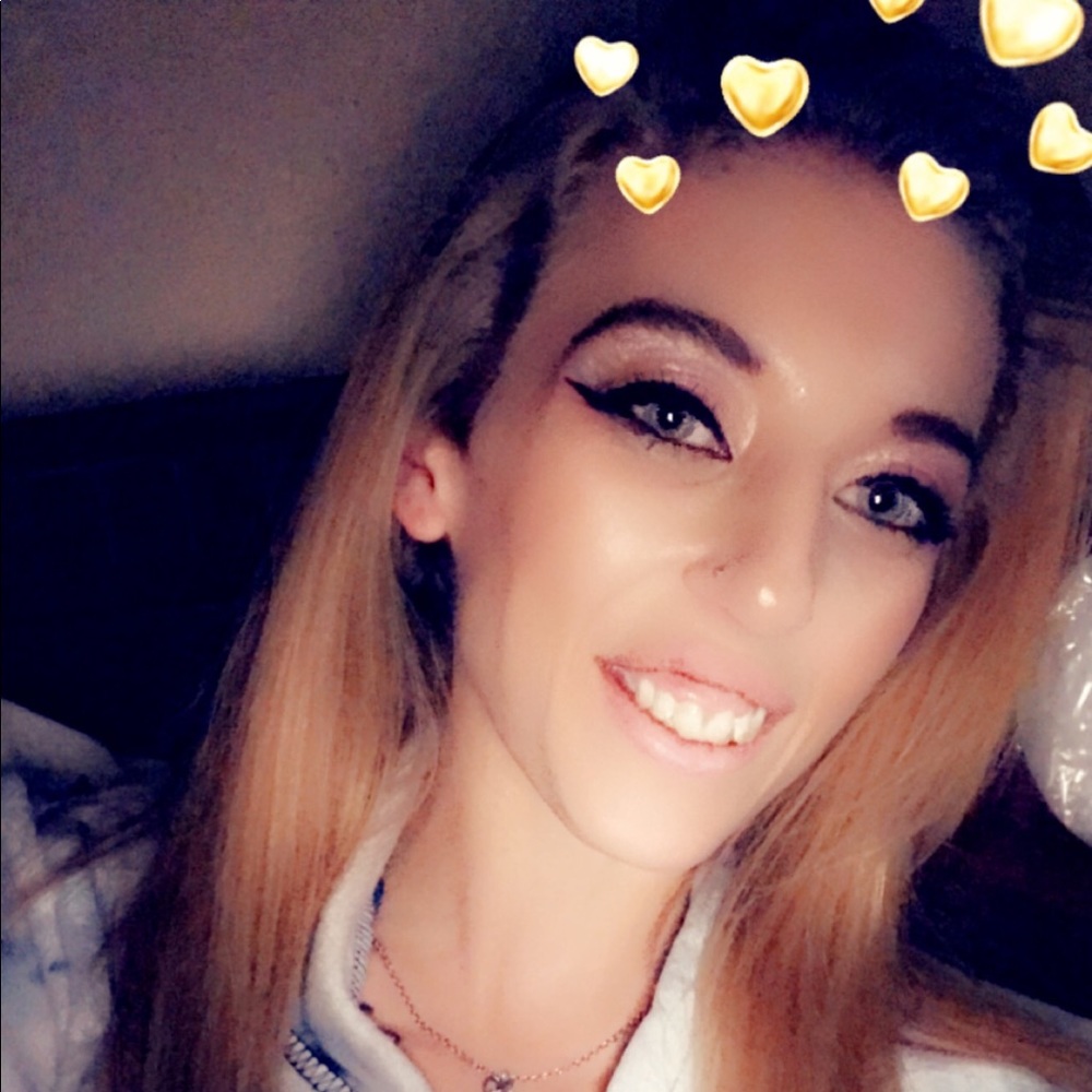 Meet your Posher, Jennifer